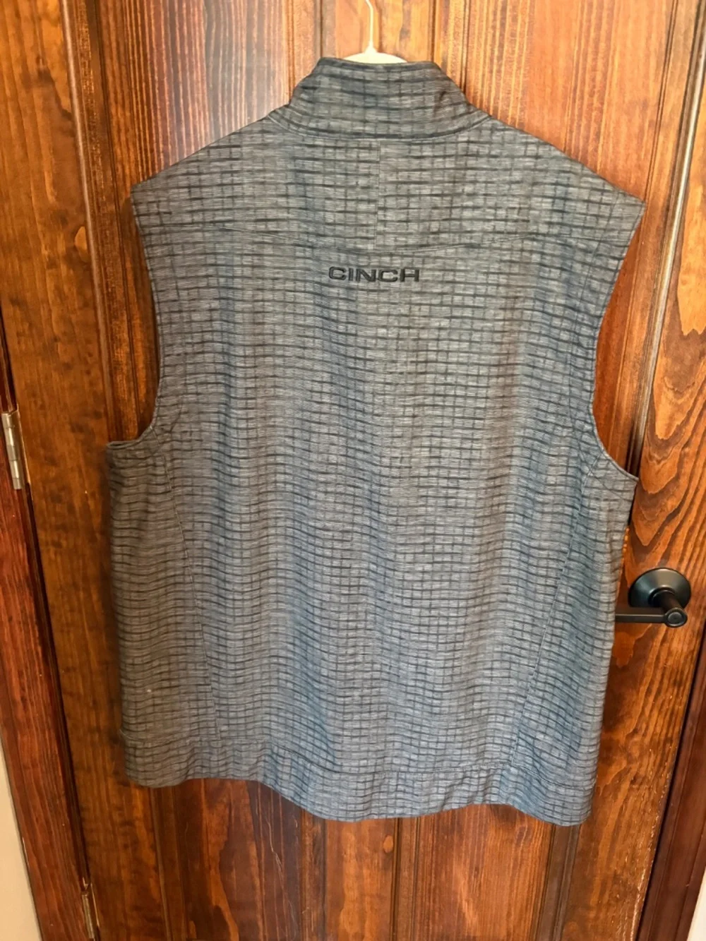 Cinch mens bonded softshell vest size 2XL, gray checkered, used - Picture 2 of 7